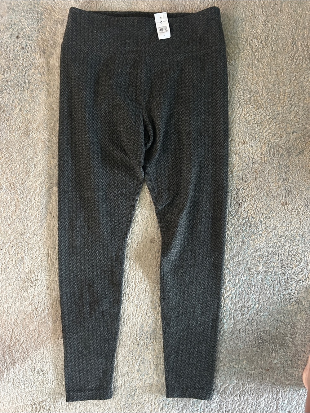 Lou & Grey Charcoal Herringbone Knit Leggings
